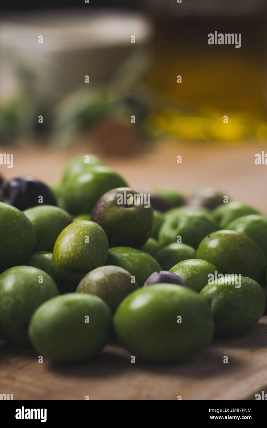 Feldprodukte, Olivenöl Stockfoto