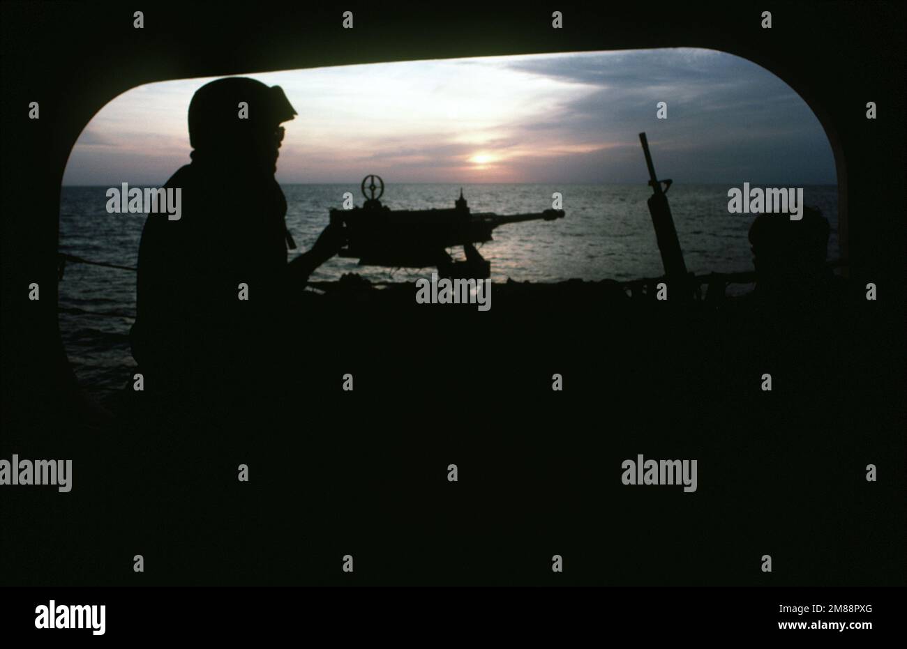 Uss okinawa lph Fotos und Bildmaterial in hoher Auflösung Alamy