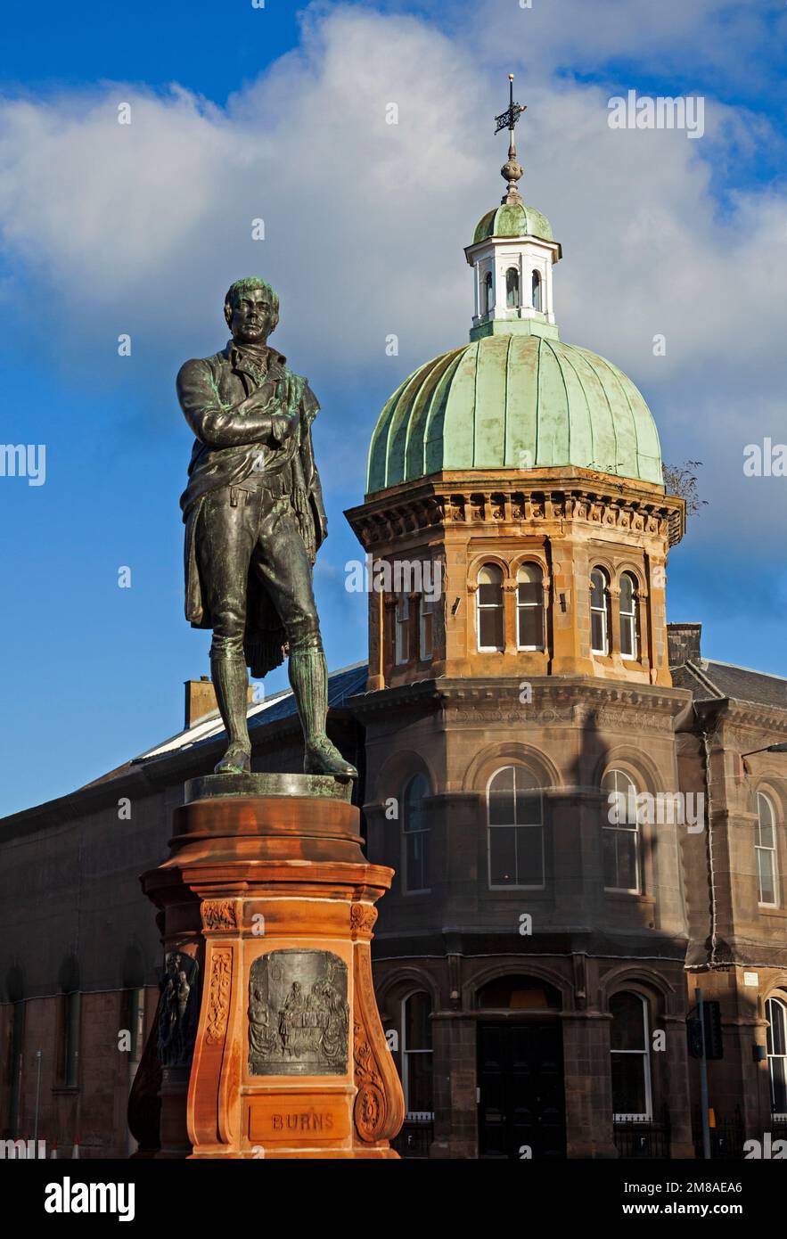 Robert (Rabbie) Burns Statue, wurde 1898 vom Leith Burns Club in Leith, Edinburgh, Schottland, errichtet. Stockfoto