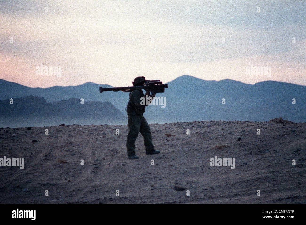 DA-SC-90-00075. Basis: Fort Irwin Bundesstaat: Kalifornien (CA) Land: Vereinigte Staaten von Amerika (USA) Stockfoto