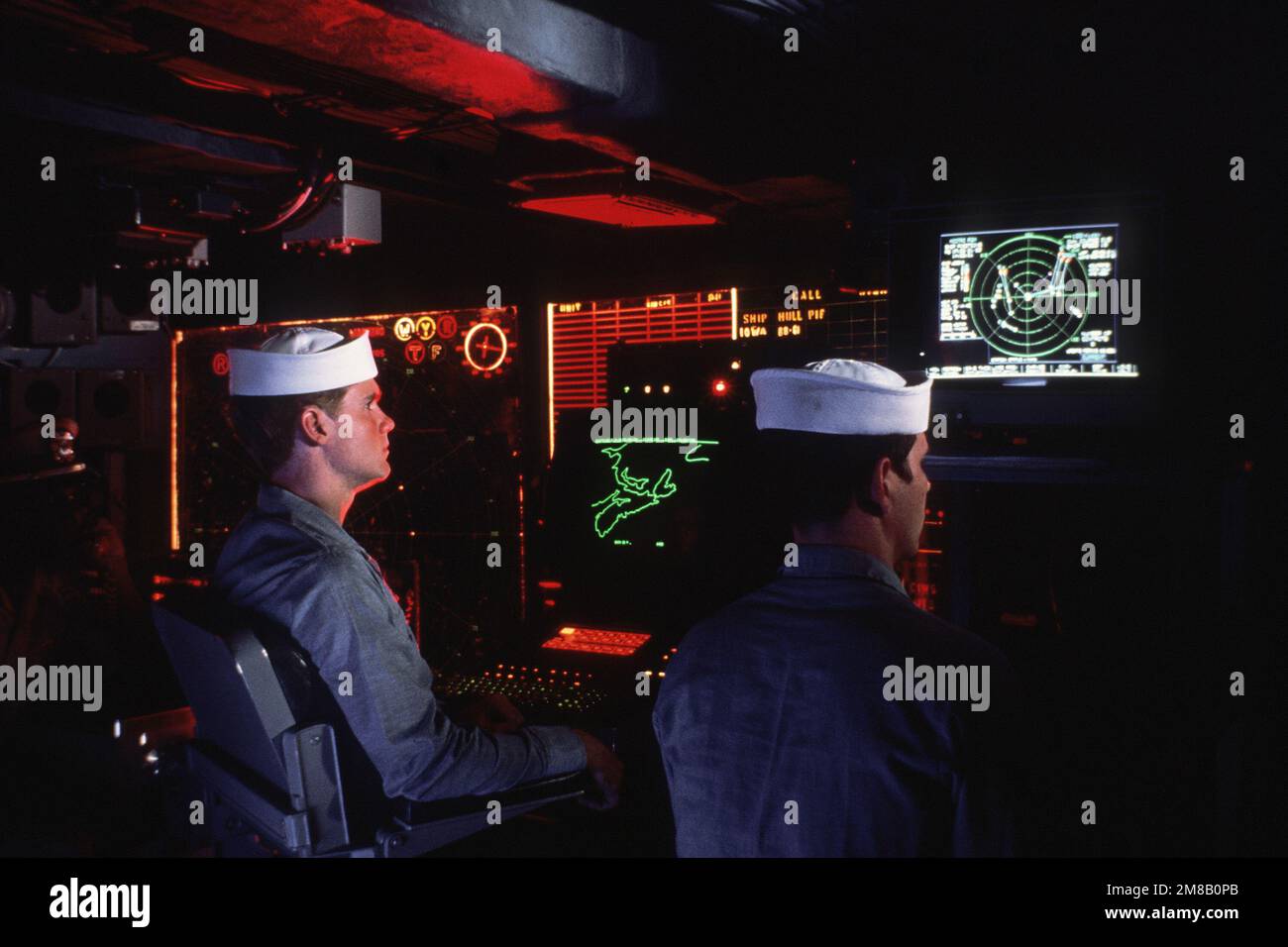 DN-ST-89-03383. Basis: USS Iowa (BB 61) Stockfoto
