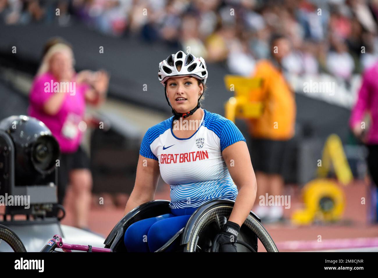 Carly Tait nach der Teilnahme an der World para Athletics Championships 2017 im Olympiastadion in London, Großbritannien. Britischer Para-Athlet Stockfoto