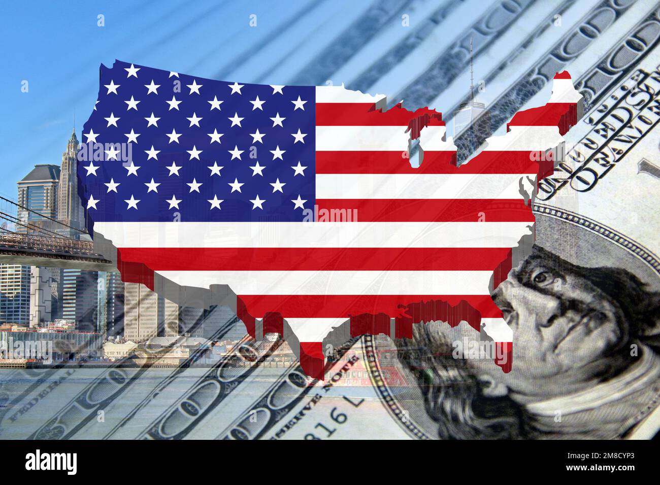 US-Landkarte, Brooklyn Bridge und Bargeld-Dollarscheine im Hintergrund (Tourismus, Reisen, Unternehmen, Wahlen, Finanzen, Wirtschaft, Krise, Inflation) Stockfoto