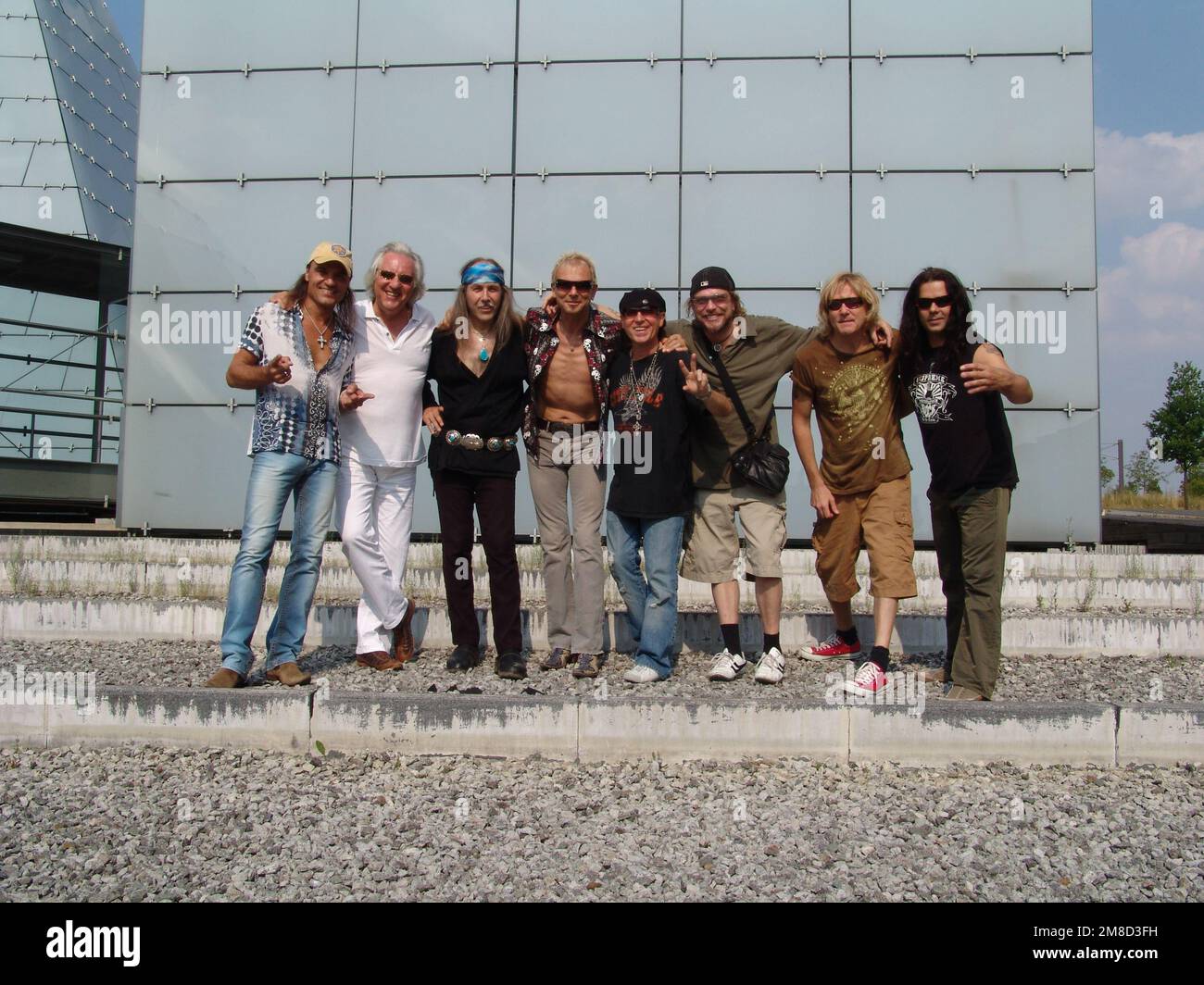 Skorpionen: Paweł Mąciwoda, Matthias Jabs, Herman Rarebell, Uli Jon Roth, Rudolf Schenker, Klaus Meine, Michael Schenker, James Kottak, Hannover, 2006 Stockfoto