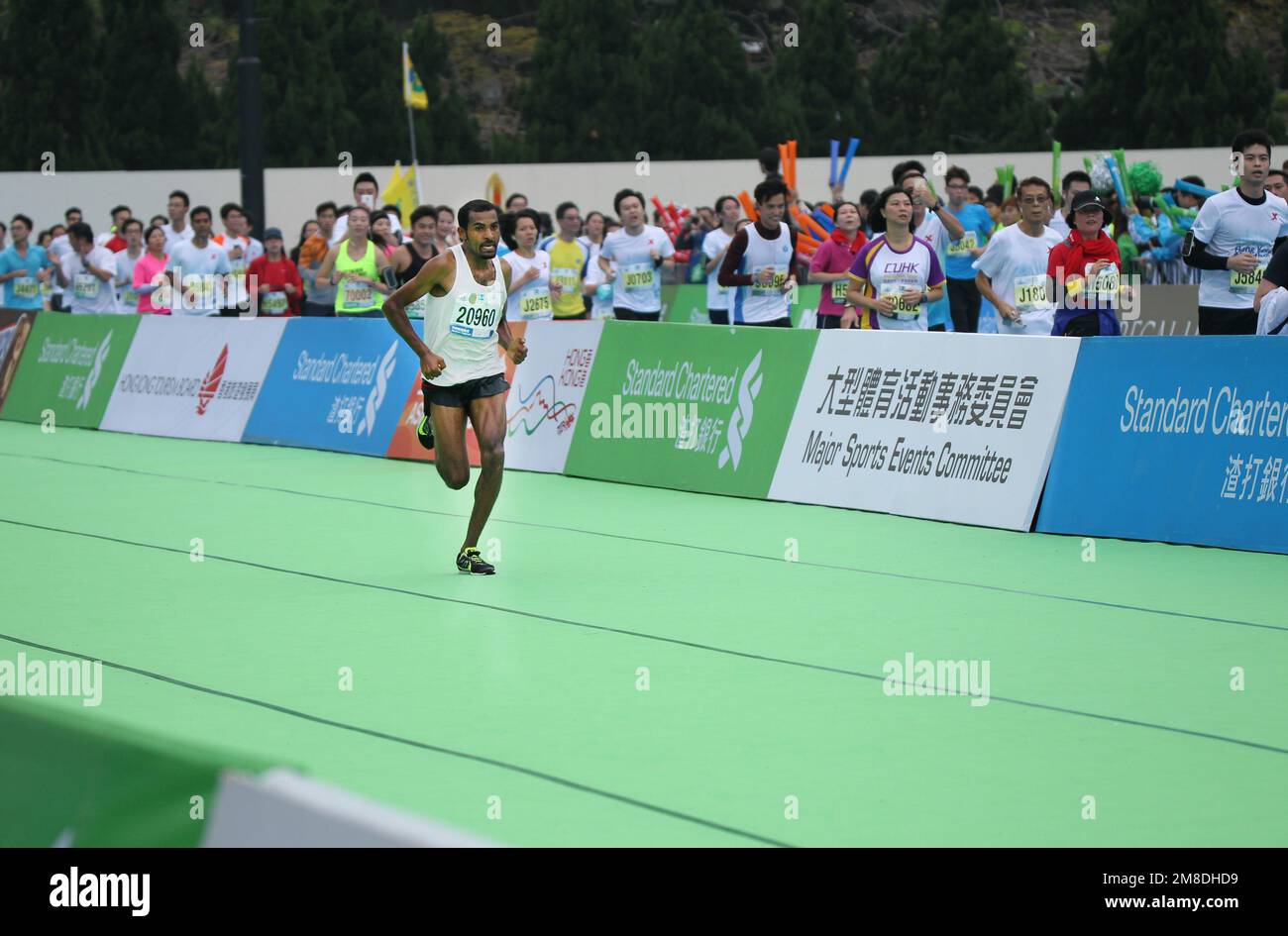 25012015 Hongkong. Sieger Deriba Merga (Sentayehu Merga) aus dem