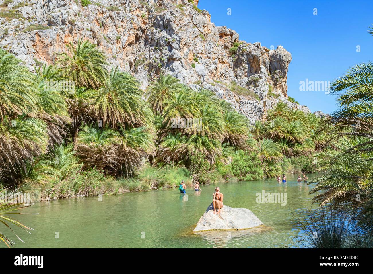 Blick auf den Fluss Megalopotamos und Preveli Palmenwald, Rethymno, Kreta, griechische Inseln, Griechenland Stockfoto