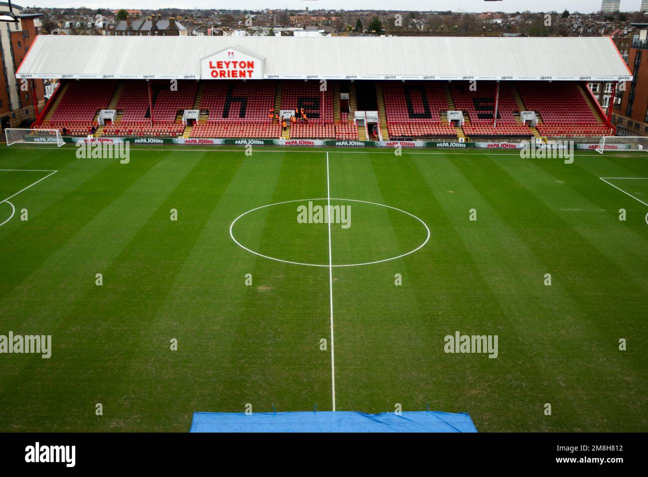 Während des Spiels der Sky Bet League 2 zwischen Leyton Orient und Barrow im Matchroom Stadium, London, am Samstag, den 14. Januar 2023. (Kredit: Federico Maranesi | MI News) Kredit: MI News & Sport /Alamy Live News Stockfoto