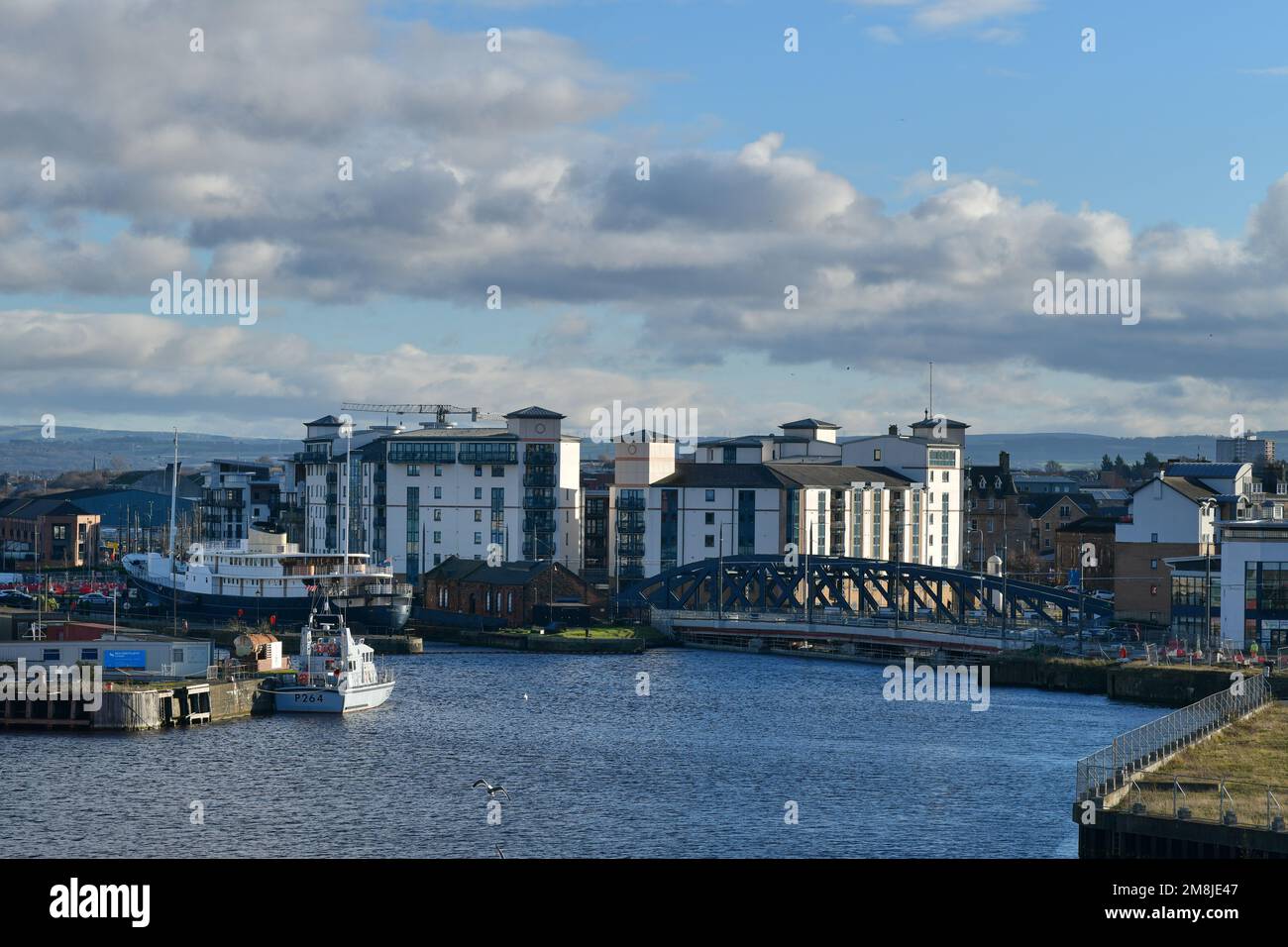 Edinburgh Scotland, Vereinigtes Königreich, 13. Januar 2023. Allgemeiner Blick auf den Hafen von Leith und die Umgebung. Live-Nachrichten von sst/alamy Stockfoto