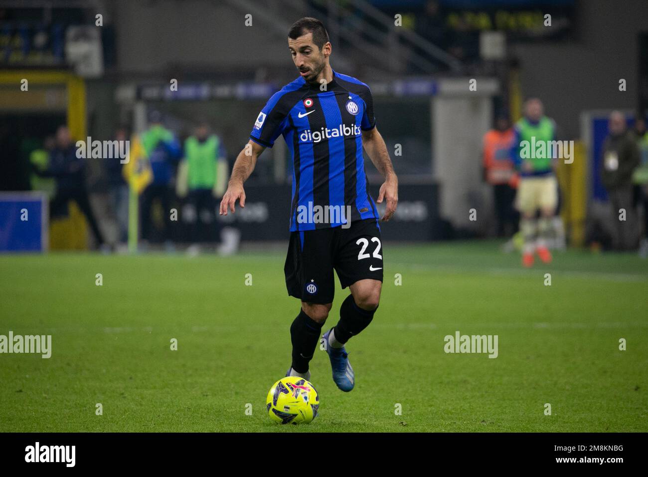 Mailand, Italien - januar 14 2023 - Inter-Hellas Verona Serie A - mkhitaryan henrikh f.c. internazionale Kredit: Christian Santi/Alamy Live News Stockfoto