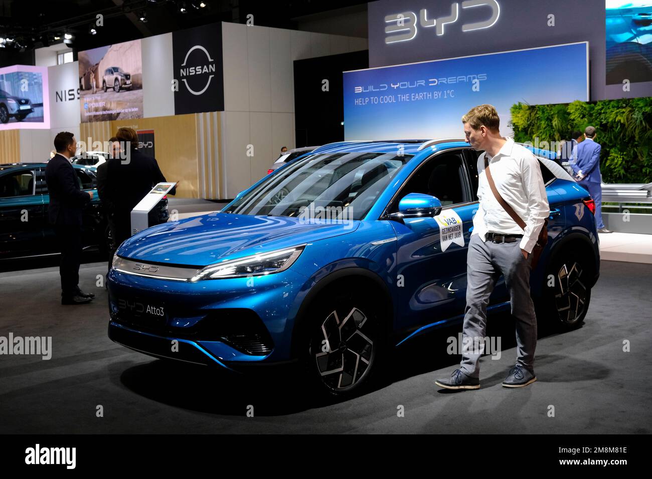 Brüssel, Belgien. 13. Januar 2023. BYD-Auto bei der Eröffnung der Brüsseler Motormesse auf der Expo in Brüssel, Belgien am 13. Januar 2023. Kredit: ALEXANDROS MICHAILIDIS/Alamy Live News Stockfoto
