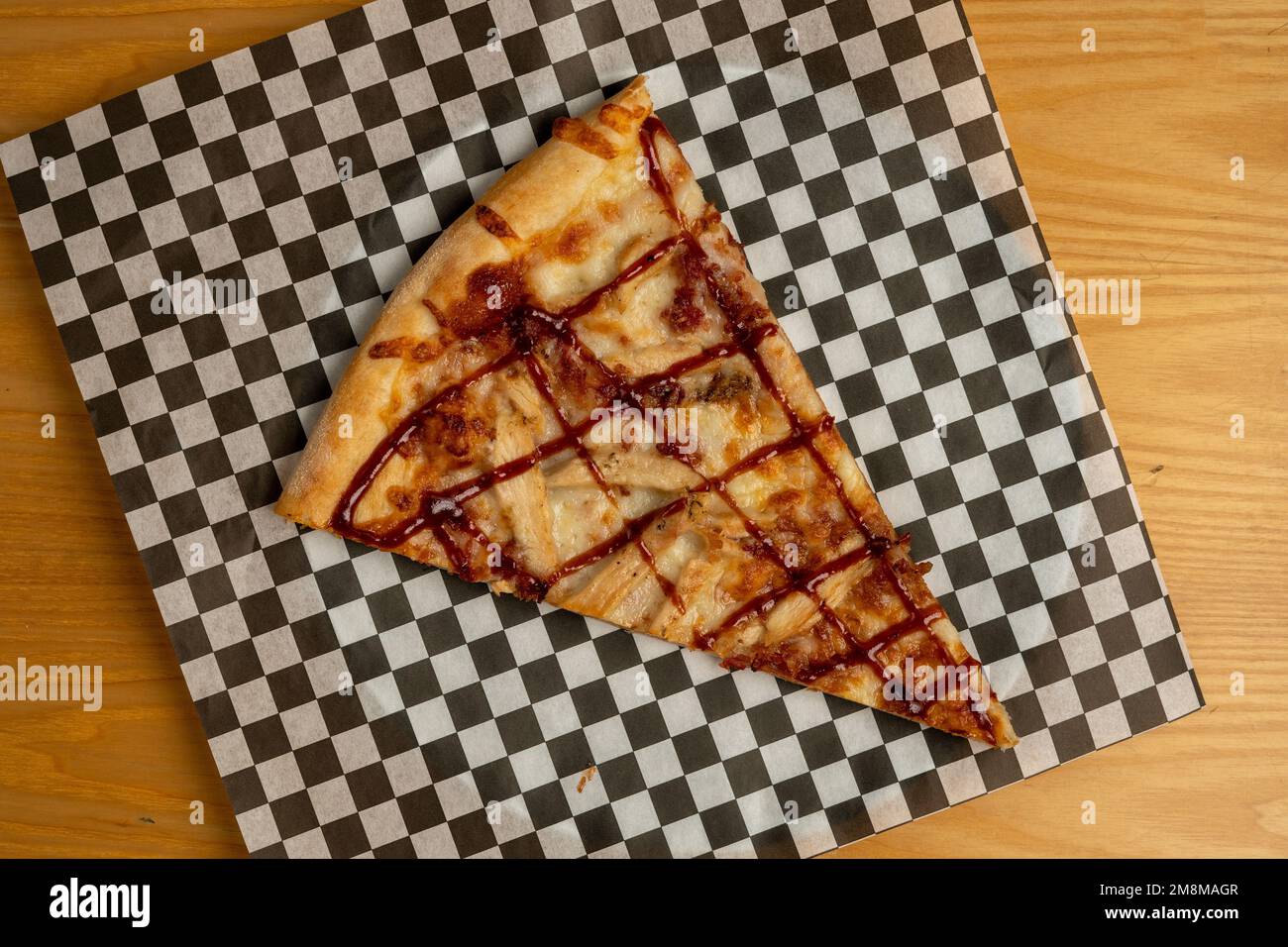 Gegrillte Hühnerpizza Stockfoto