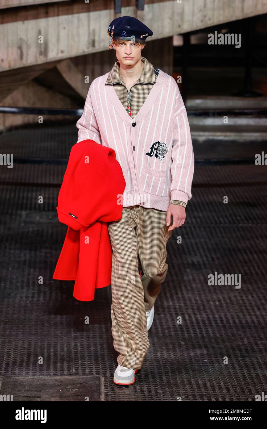 MSGM Herbst/Winter 2023-24 Runway während der Mailänder Fashion Week Menswear am 2023. Januar in Mailand, Italien 14/01/2023 Stockfoto
