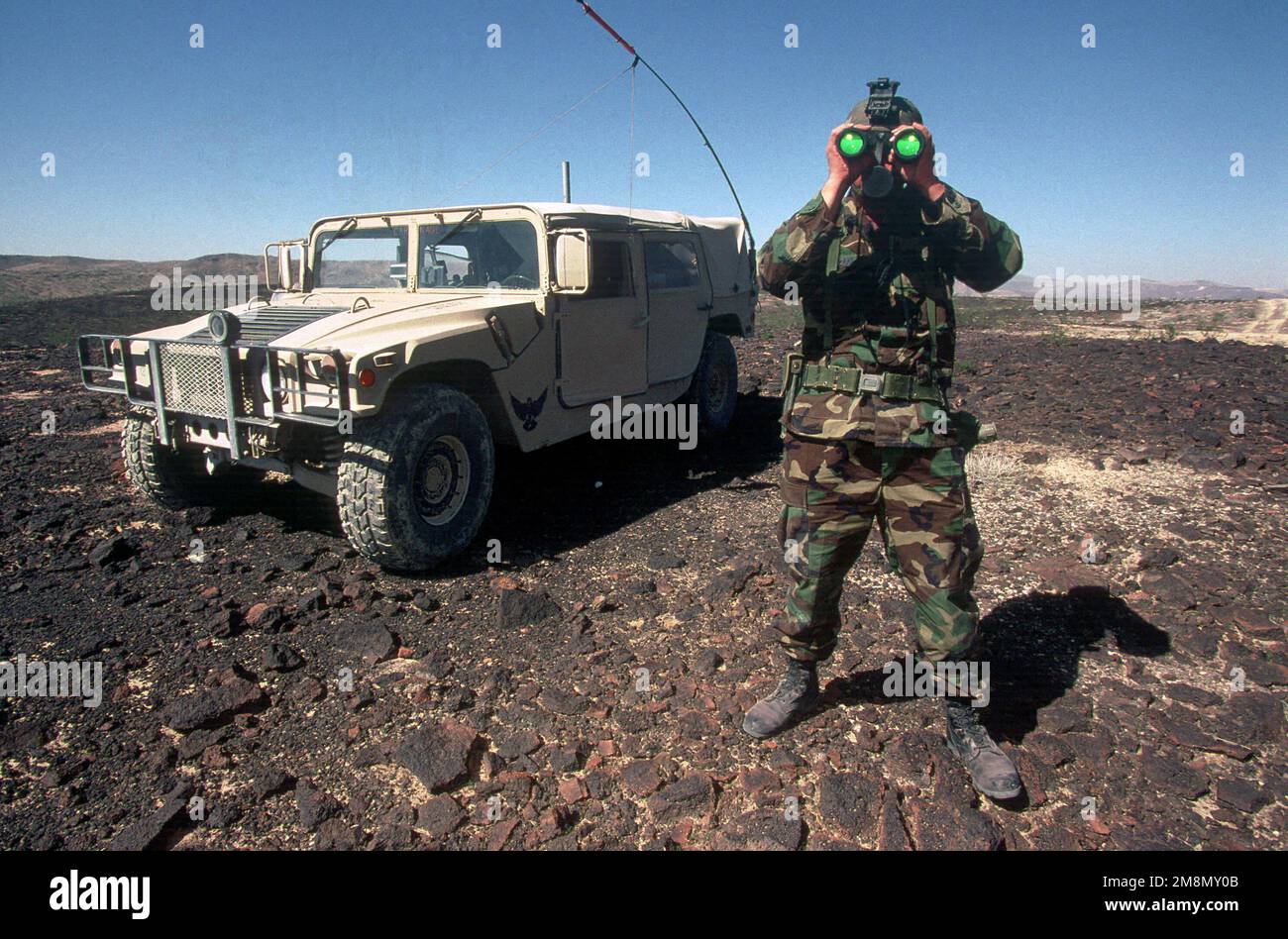 980101-F-1740G-067. Basis: Fort Irwin Bundesstaat: Kalifornien (CA) Land: Vereinigte Staaten von Amerika (USA) Stockfoto