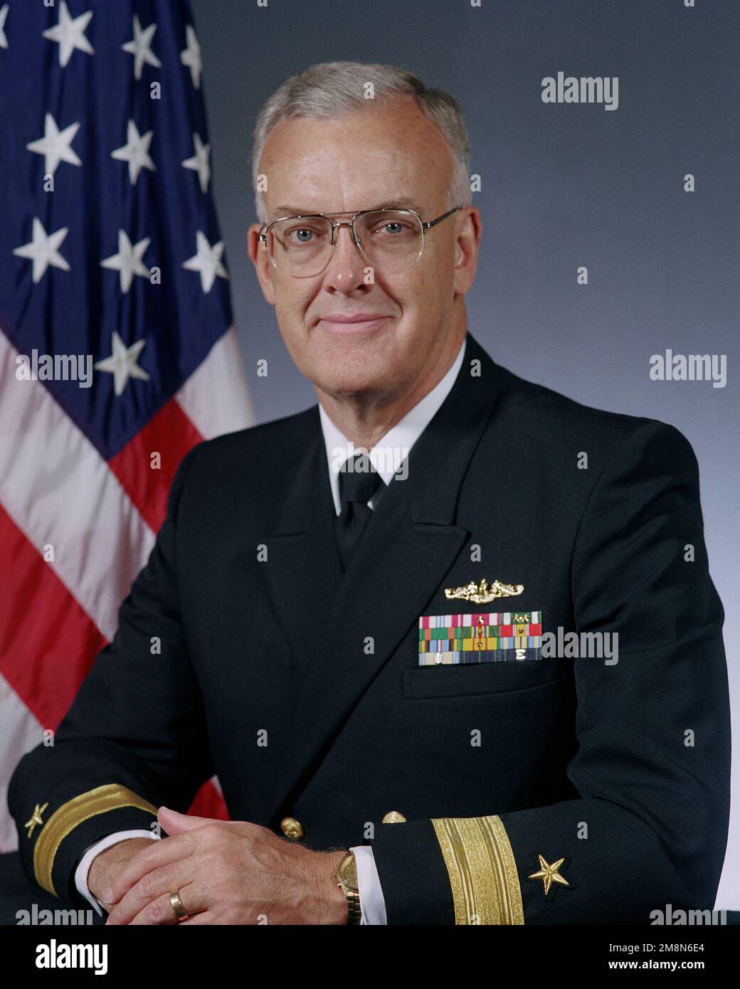 Offizielles Foto der US-Marine von RDML (Lower Half, Line) G. Judson Scott Jr., Stellvertretender Befehlshaber, Submarine Force, USA Atlantikflotte. (Reserve). Basis: Washington State: District of Columbia (DC) Land: Vereinigte Staaten von Amerika (USA) Stockfoto
