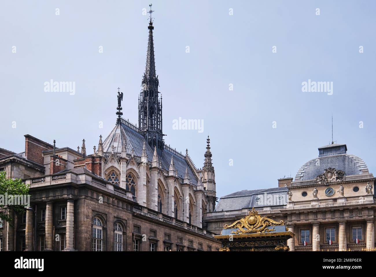 Paris, Frankreich - Mai 2022: Sainte Chapelle und Justizpalast in Paris Stockfoto