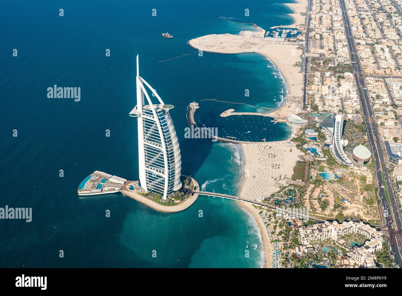 Genießen Sie einen Blick aus der Vogelperspektive auf dubai Stockfoto