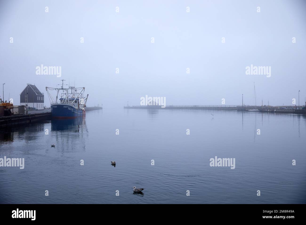 Faaborg Hafen, nebligen Wetter; Berlin, Deutschland Stockfoto