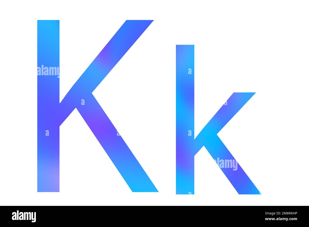 Buchstabe K. Blaue Farbe mit Verlauf. Klassische Schriftart. Isoliert auf weißem Hintergrund. Stockfoto