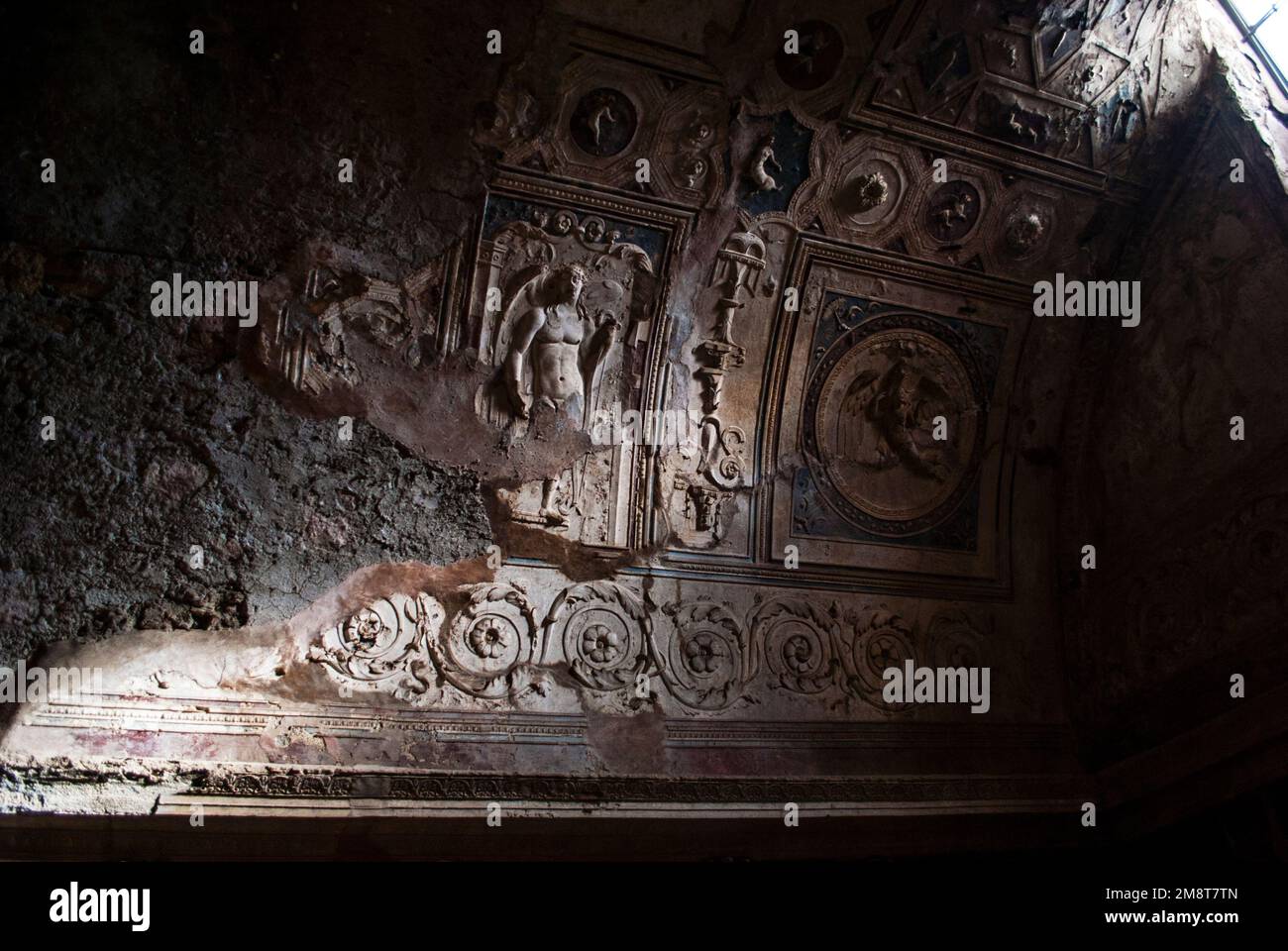 Die Forum-Bäder hinter dem Tempel des Jupiter in Pompeji, Italien Stockfoto