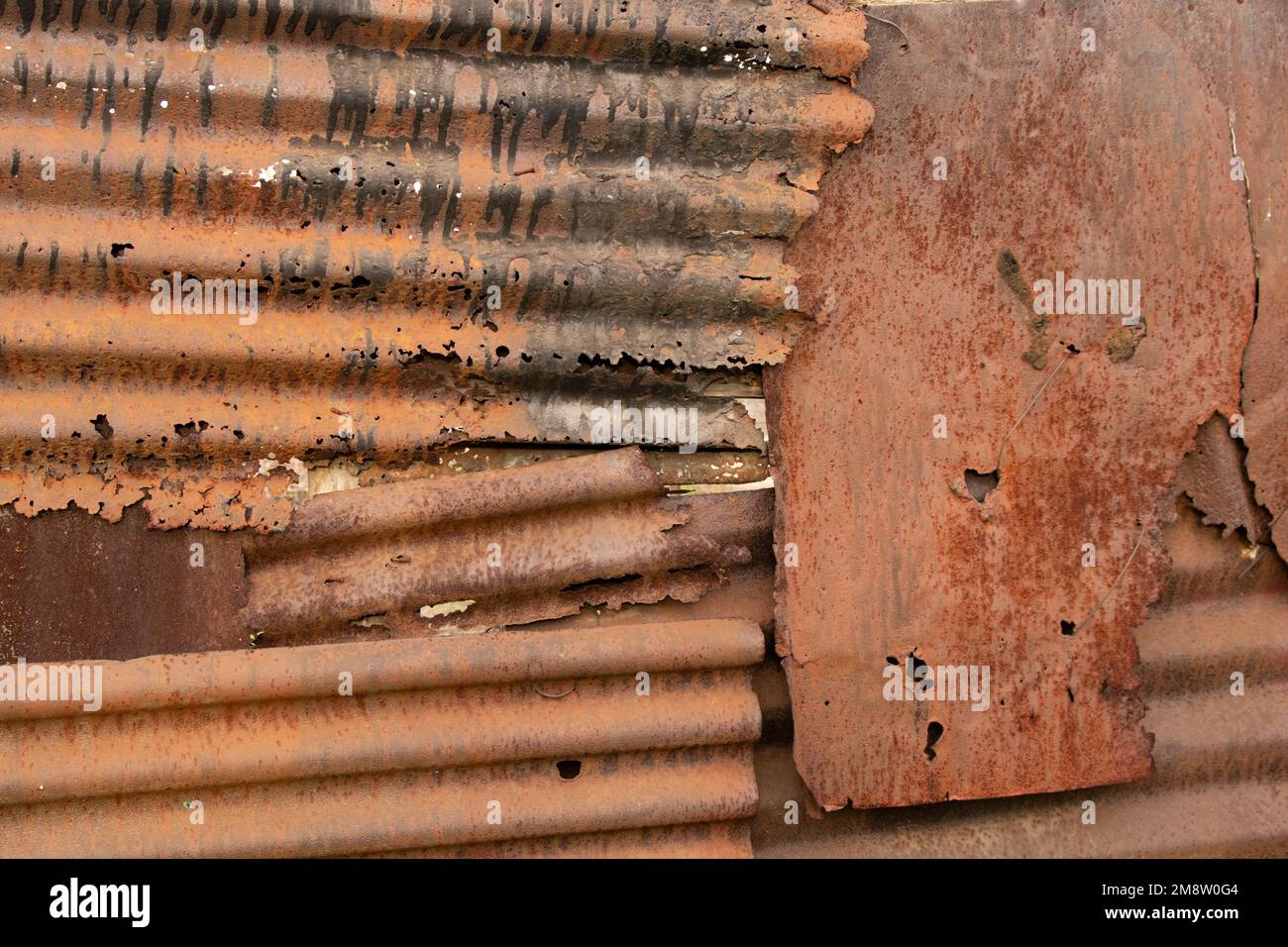 Rostiger Holzzaun als Hintergrund Stockfoto