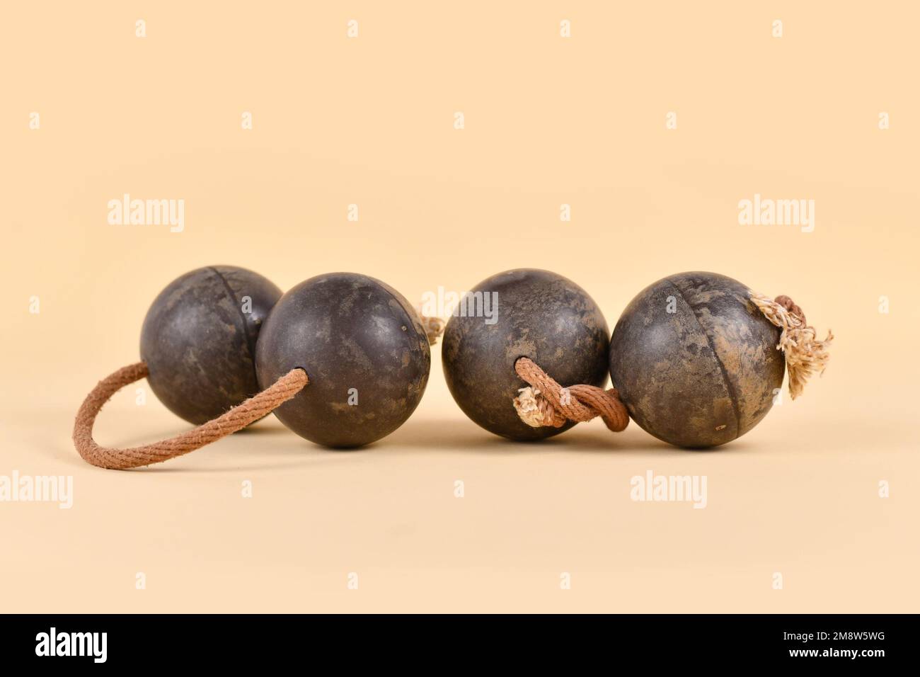 Traditioneller afrikanischer Handschlag mit dem Titel „Kashaka“ Stockfoto