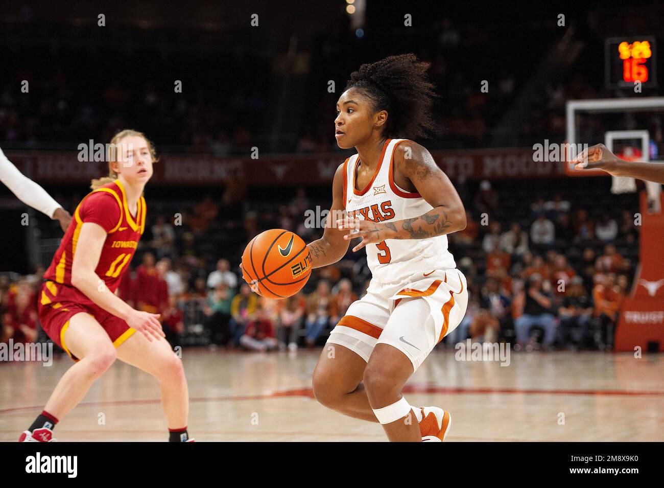 Austin, Texas, USA. 15. Januar 2023. Texas Longhorns Rori Harmon (03) im Moody Center in Austin, Texas, während des NCAA Women's Basketball Spiels gegen den Staat Iowa. Mario Cantu/CSM/Alamy Live News Stockfoto