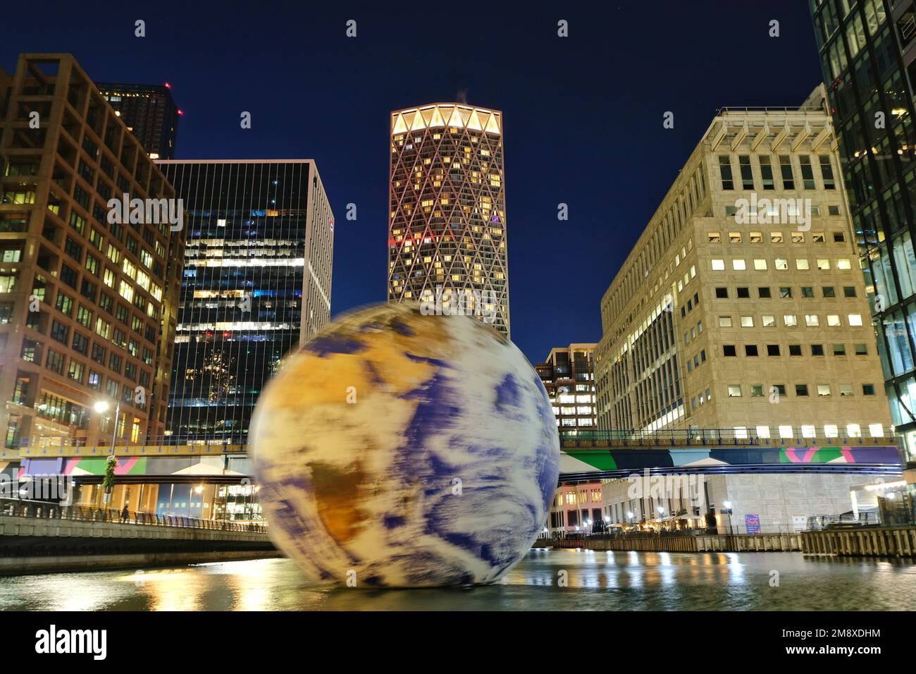 Canary wharfs winterlichtfestival Fotos und Bildmaterial in hoher