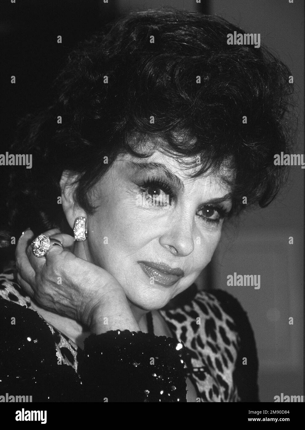 Deutschland. 16. Januar 2023. ARCHIVFOTO: Gina LOLLOBRIGIDA ist gestorben im Alter von 95 Jahren, SN12119801VM.jpg UNTERHALTUNG: Gina LOLLOBRIGIDA, Italien, Schauspielerin, Portrait Credit: dpa/Alamy Live News Stockfoto