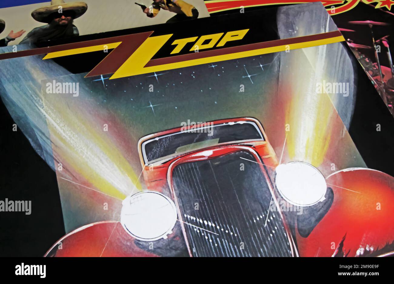 Viersen, Deutschland - November 9. 2022: Nahaufnahme des isolierten Vinylalbums der Blues-Rockband ZZ Top Stockfoto