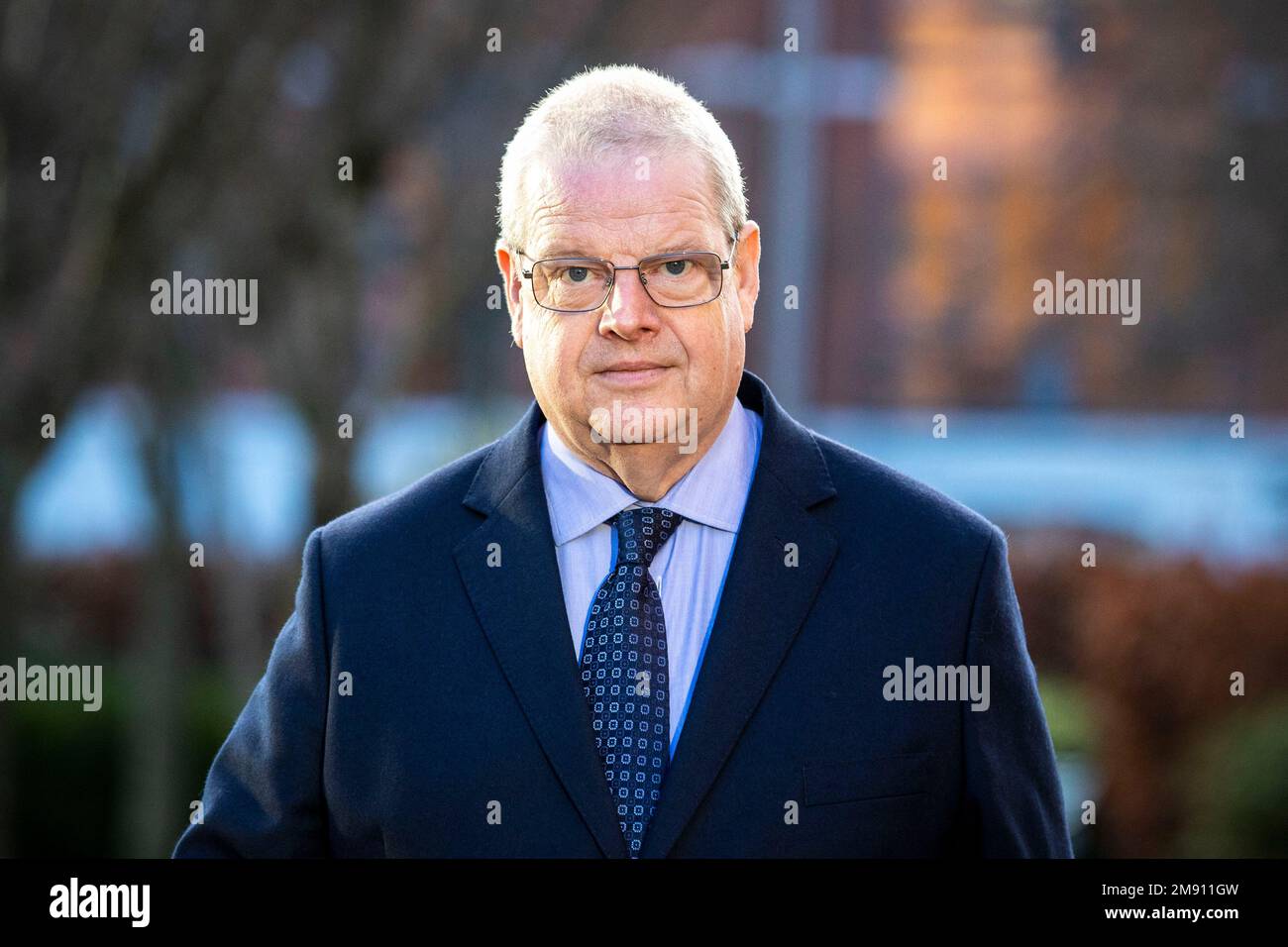 Simon Byrne, Chief Constable bei der Polizei von Nordirland, kommt im Killymeal House in Belfast an, wo die ehemalige Chefkommissarin Emma Bond ein Arbeitsgericht gegen die PSNI angestrengt hat. Sie argumentierte, dass sie vom Dienst diskriminiert worden sei, weil sie eine Frau sei und deshalb aus ihrer Führungsposition in Derry entfernt wurde. Stockfoto