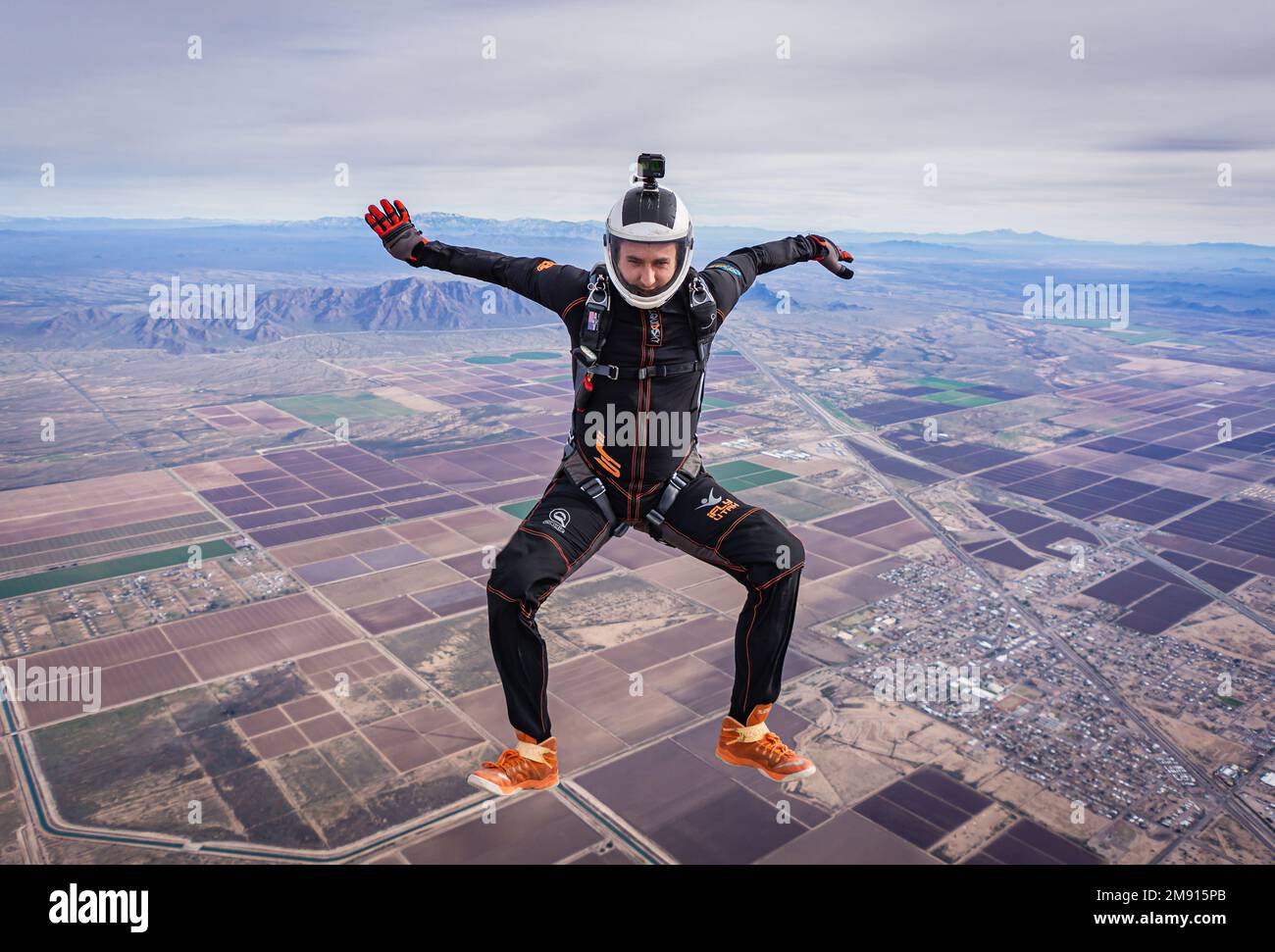 Chris Fountain Freiflug über Skydive Arizona Stockfoto