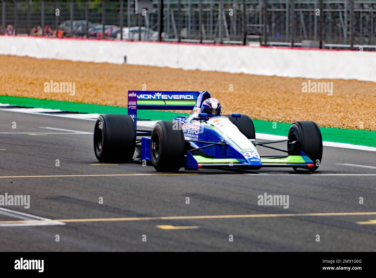 Ein 1990, Onyx ORE-1, angetrieben von Henry Pearmen, als Teil der F1-Demonstration der Zündung GP 90, auf dem 2022 Silverstone Classic Stockfoto