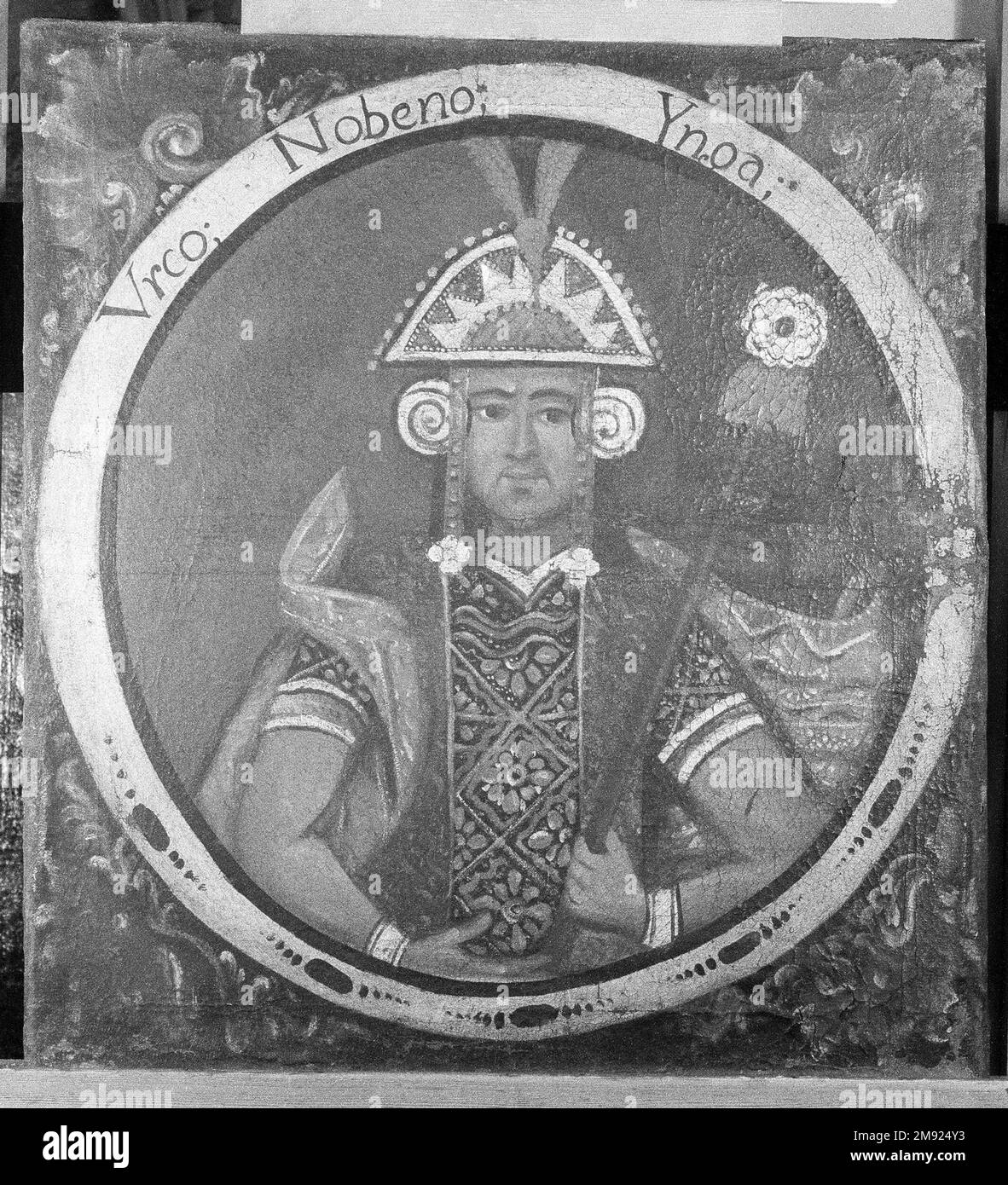 Urco, Neunte Inka, 1 von 14 Porträts von Inka Kings Unknown. Urco, Neunte Inka, 1 von 14 Porträts von Inka-Königen, Mitte des 18. Jahrhunderts (wahrscheinlich). Öl auf Segeltuch, 23 7/16 x 21 9/16in. (59,5 x 54,8cm). Der blaue Hintergrund dieser zwölf Porträts von Inka-Königen hätte mit einer Vielzahl von Pigmenten hergestellt werden können, die in der Viceroyalty von Peru im 18. Jahrhundert verfügbar waren: Preußischblau aus Deutschland, Indigo aus Amerika und Salt, Aus Europa importiert. In der Viceroyalty von Peru war die Wahl eines blauen Hintergrunds für diese Porträts strategisch, wodurch die Motive so blau wie ich wurden Stockfoto