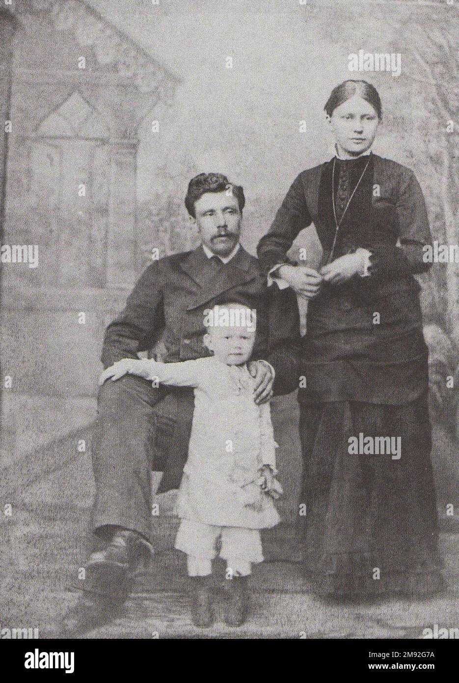 Fedor Gilyov, Ehefrau Maria Nikolajewna, Tochter Lyuba Ca. 1. Januar 1883 Stockfoto