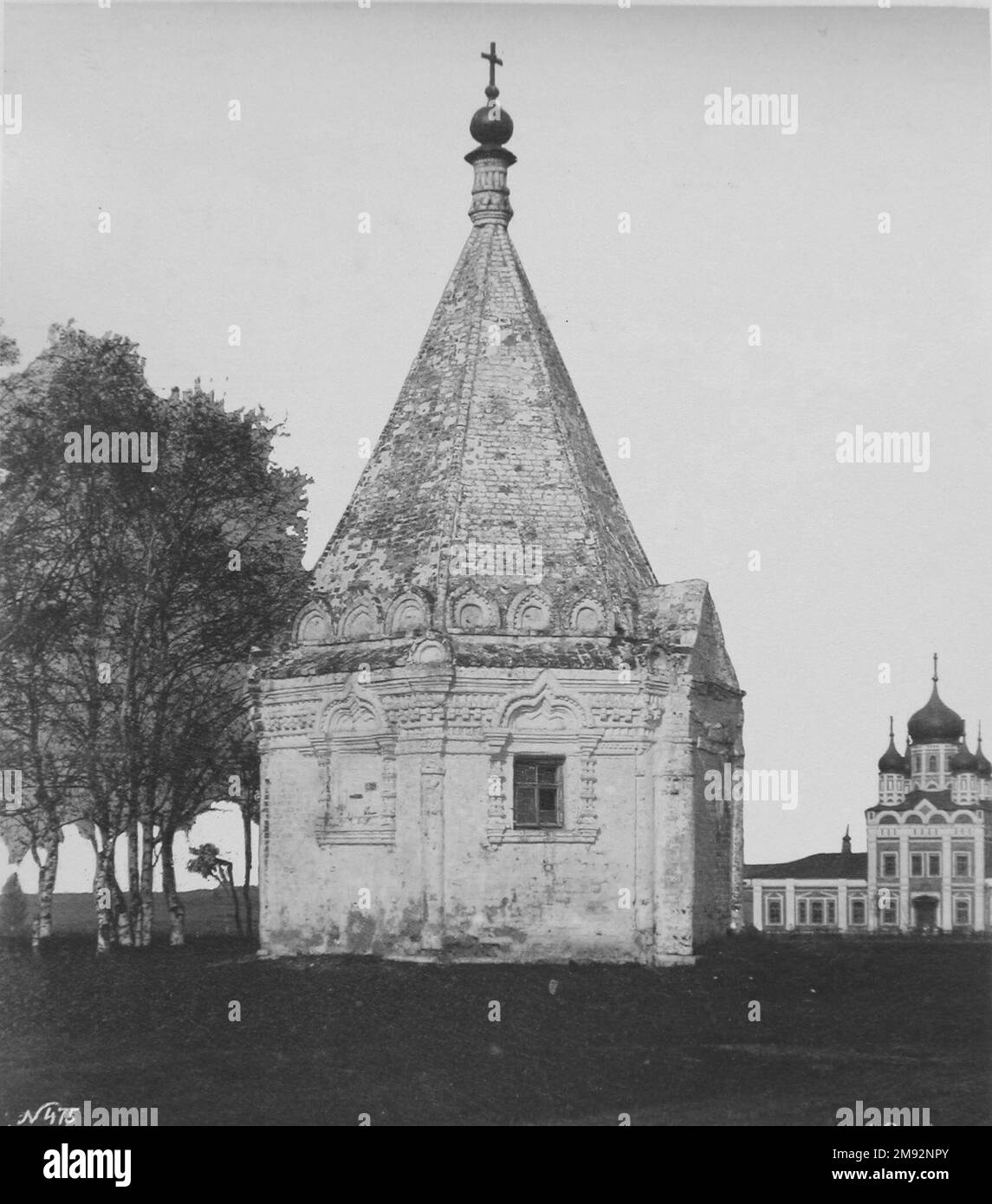 Blick auf die Kapelle in der Nähe des Nikitsky-Klosters (erbaut im 17. Jahrhundert, um dem Abschluss des Friedens zwischen Pereslavl und Suzdal zu gedenken). Ca. 1881-1896 Stockfoto