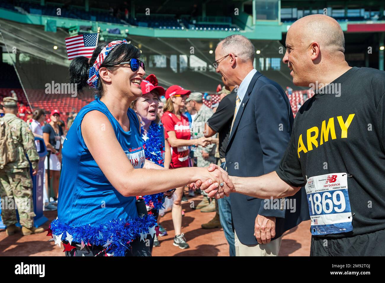 Die Red Sox Foundation läuft zur Heimatbasis im Fenway Park Stockfoto