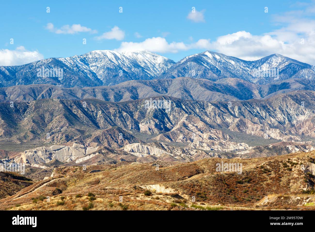 Die Landschaft der San Gabriel Mountains liegt in der Nähe von Los Angeles in Kalifornien, USA Stockfoto