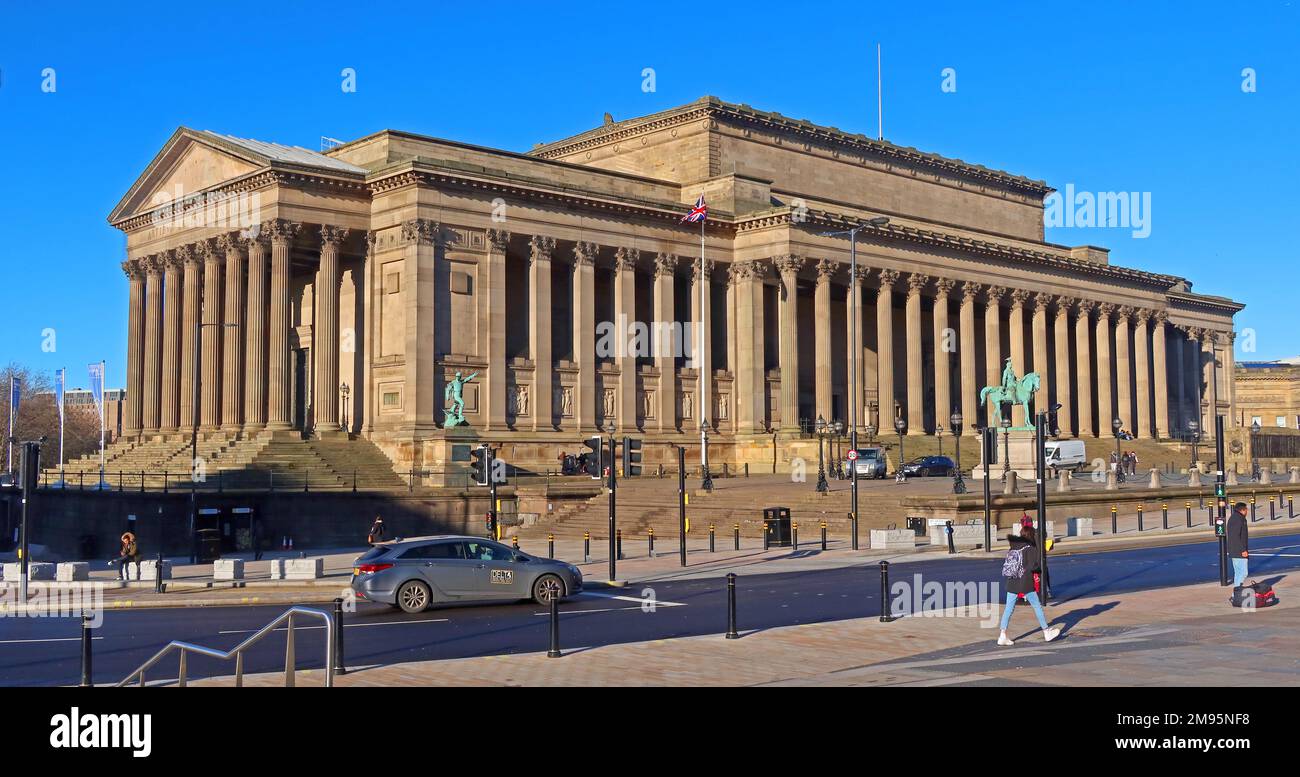 St Georges Hall, von Lime Street, St George's PL, Liverpool, Merseyside, ENGLAND, GROSSBRITANNIEN, L1 1JJ Stockfoto