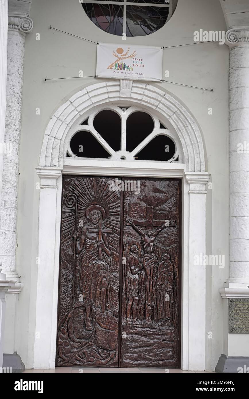 Mahe Seychellen, Tür der makellosen Empfängniskirche in der Stadt Victoria Stockfoto