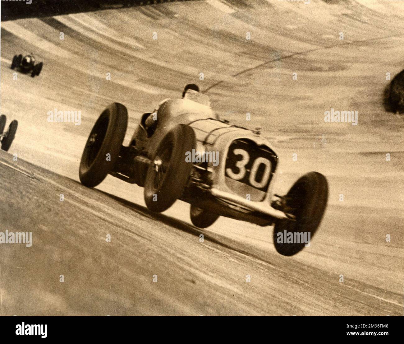 Napier-Railton Rennwagen, gefahren auf der Brooklands-Rennstrecke von John Cobb, 1937 Stockfoto