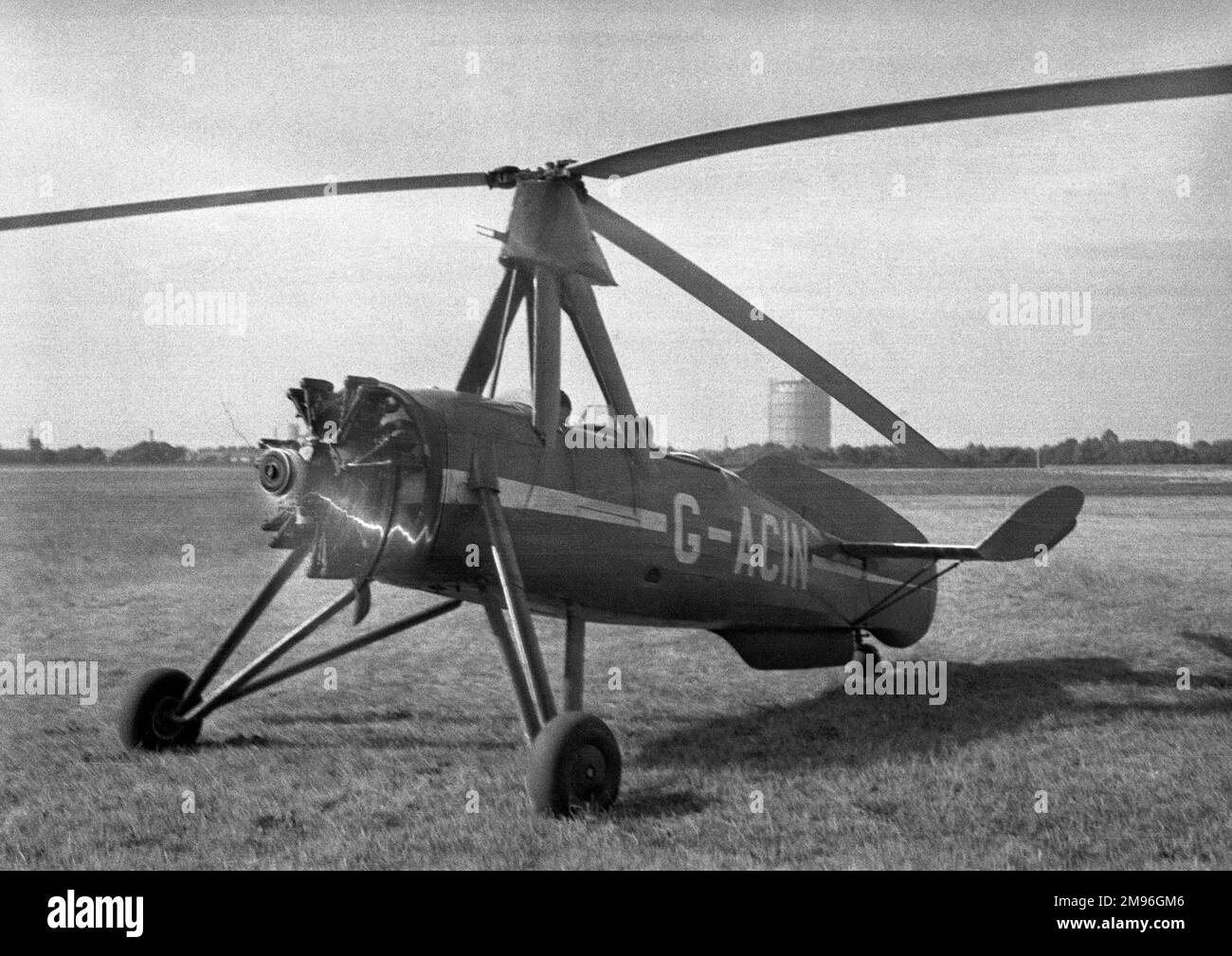 Ein früher Helikopter, der Autogiro G-ACIN. Stockfoto
