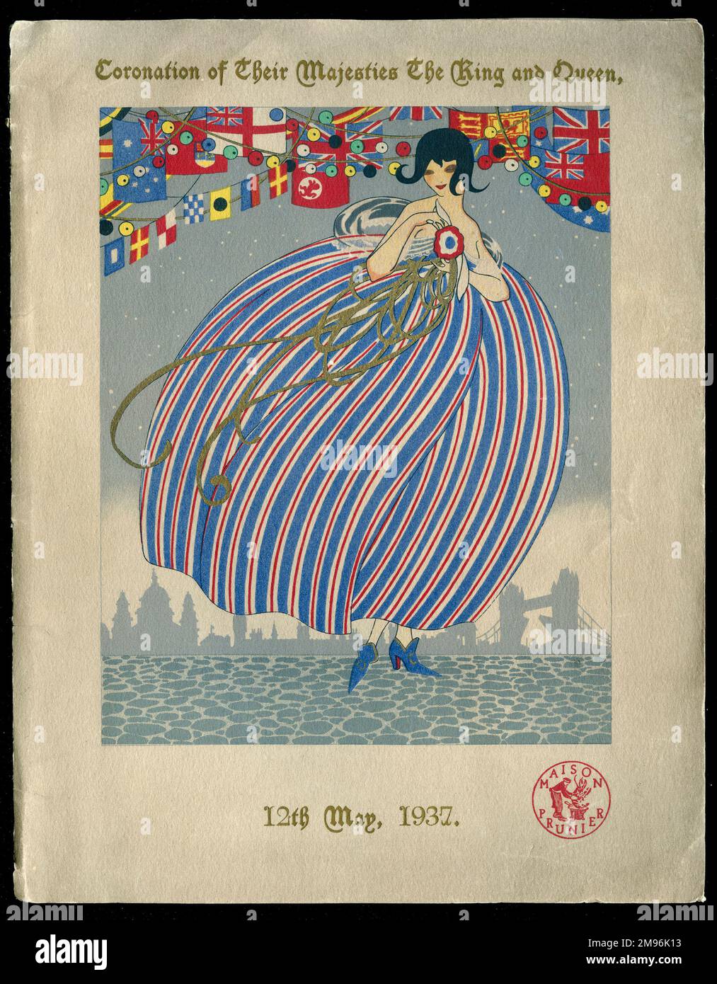 Krönungsbezug vom Maison Prunier (vielleicht ein spezielles Menü?) Zur Feier der Krönung von König George VI. Und Königin Elizabeth (später die Königinmutter). Eine patriotische Dame in rot-weiß-blauen Kostümen, mit den Flaggen vieler Länder über ihrem Kopf. Stockfoto