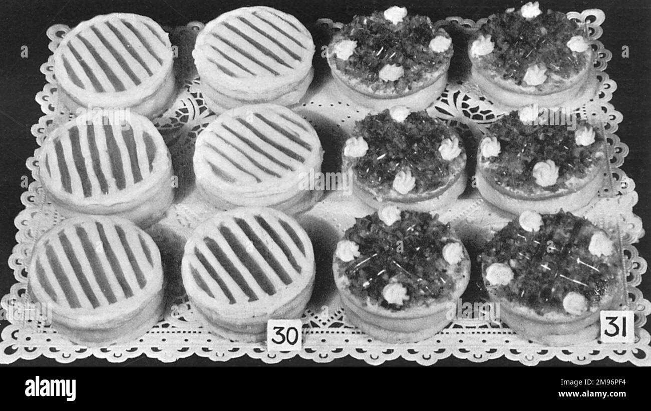 Dänische Gebäckspezialitäten, (30) Zitronencreme-Waffeln, (31) Mocha-Custard-Waffeln. Stockfoto