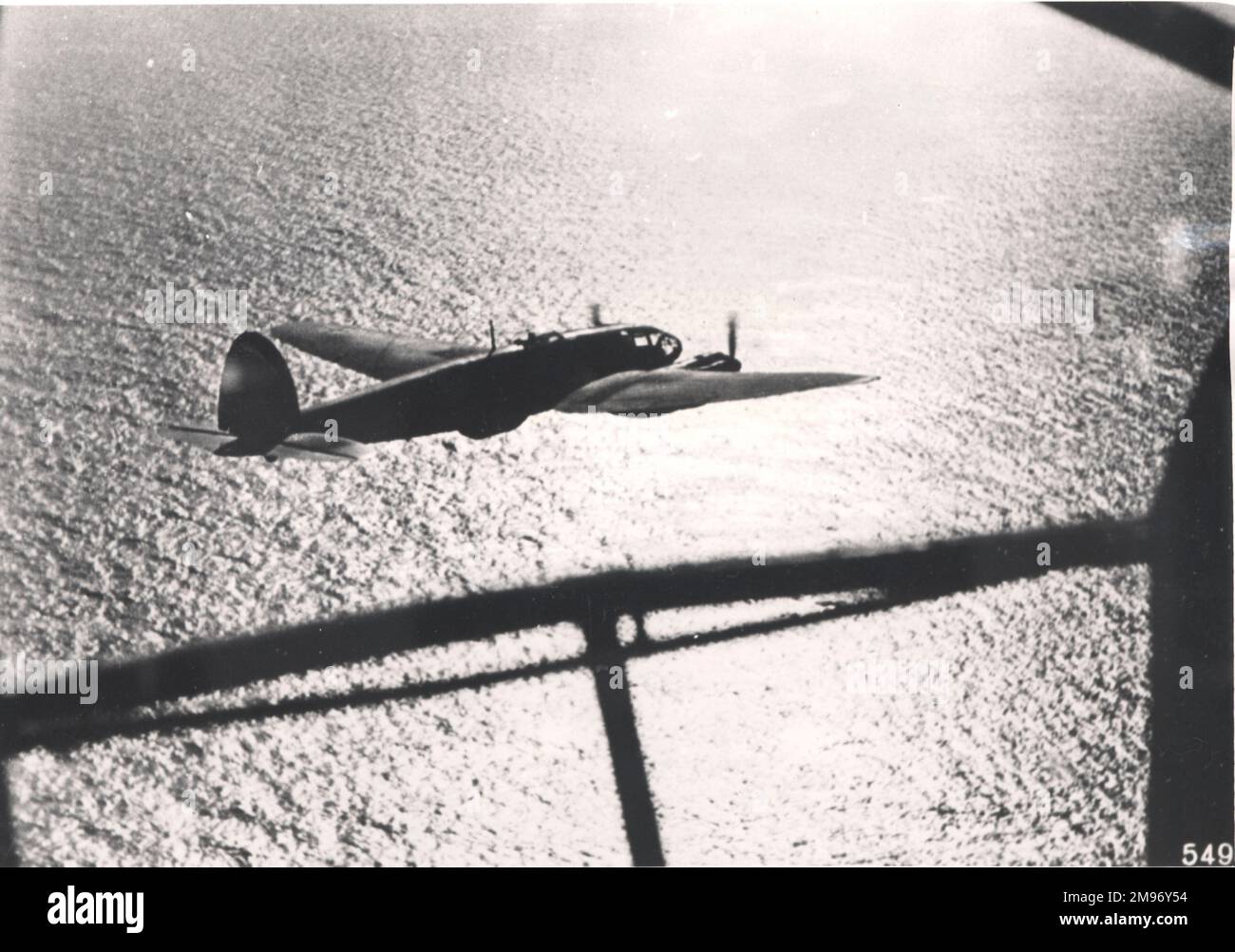 Heinkel He111H im Flug. Stockfoto