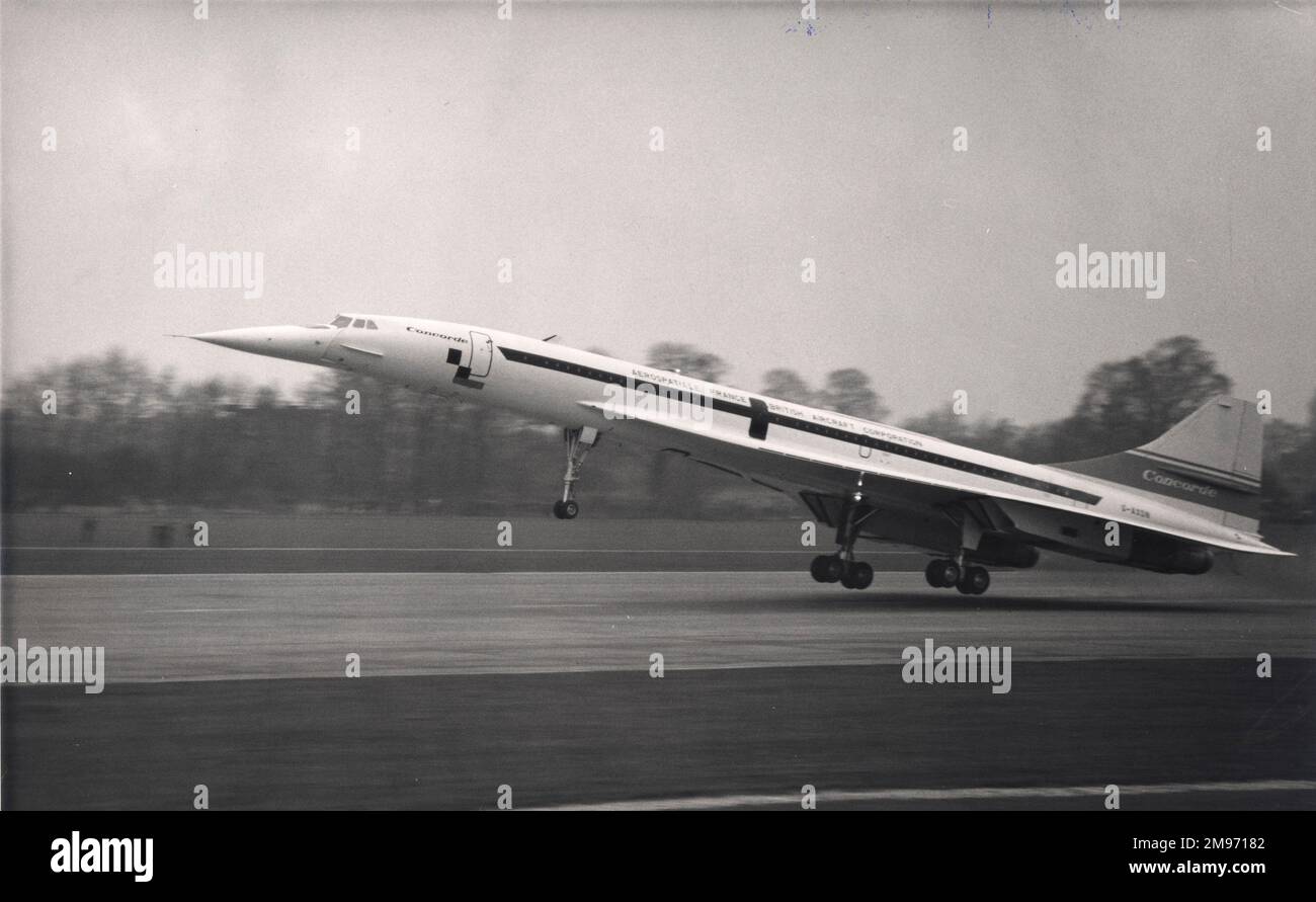 Concorde 01, G-AXDN, startet seinen ersten Start von Filton. Stockfoto