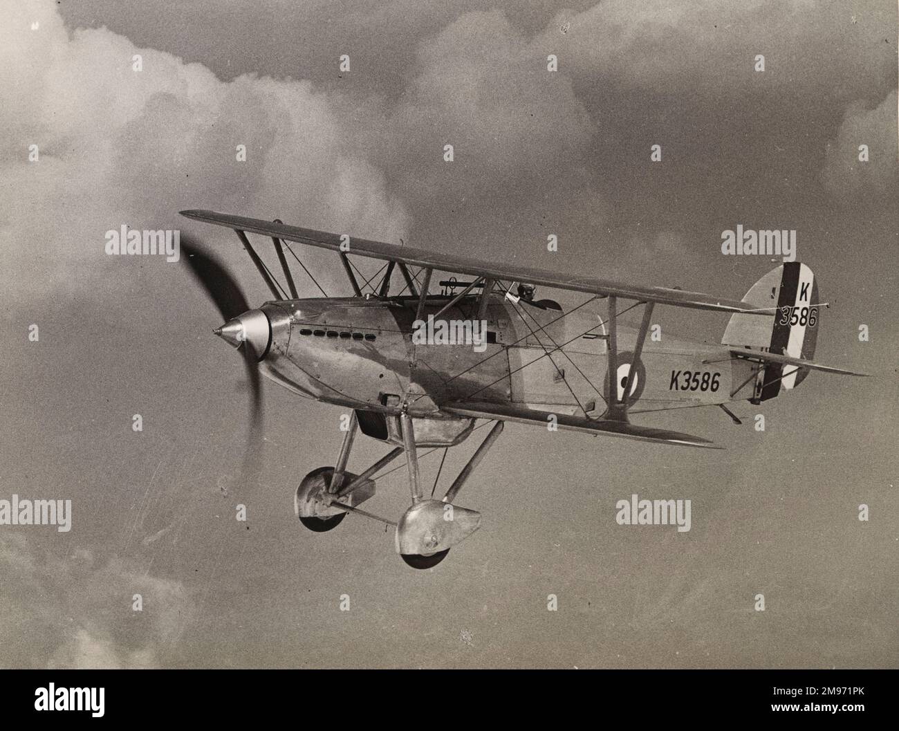 Der Hochgeschwindigkeitsfurz, K3586, mit V-Interplane-Streben. Stockfoto