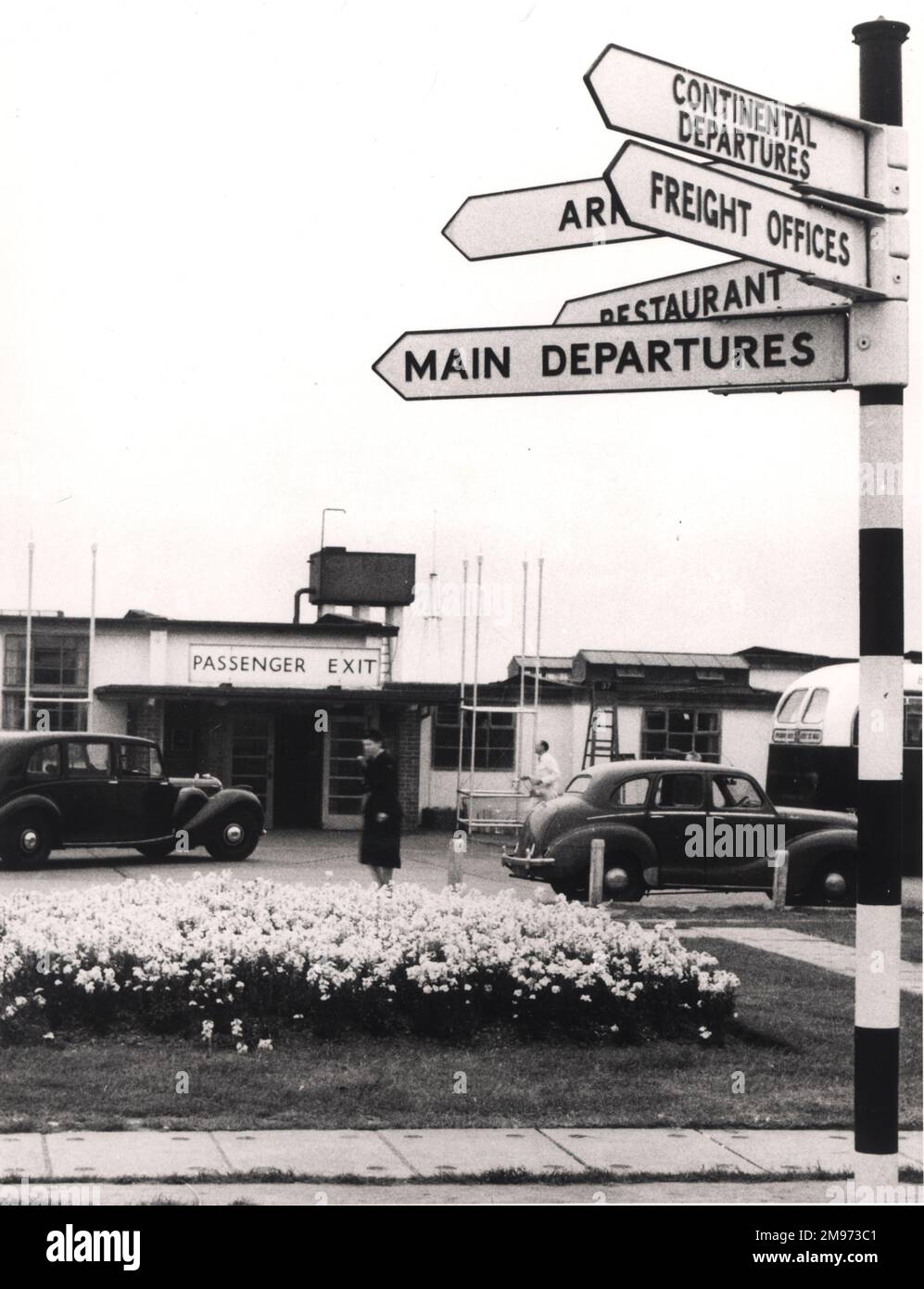 Passagierterminal am Flughafen Heathrow Anfang der 1950er Jahre. Stockfoto