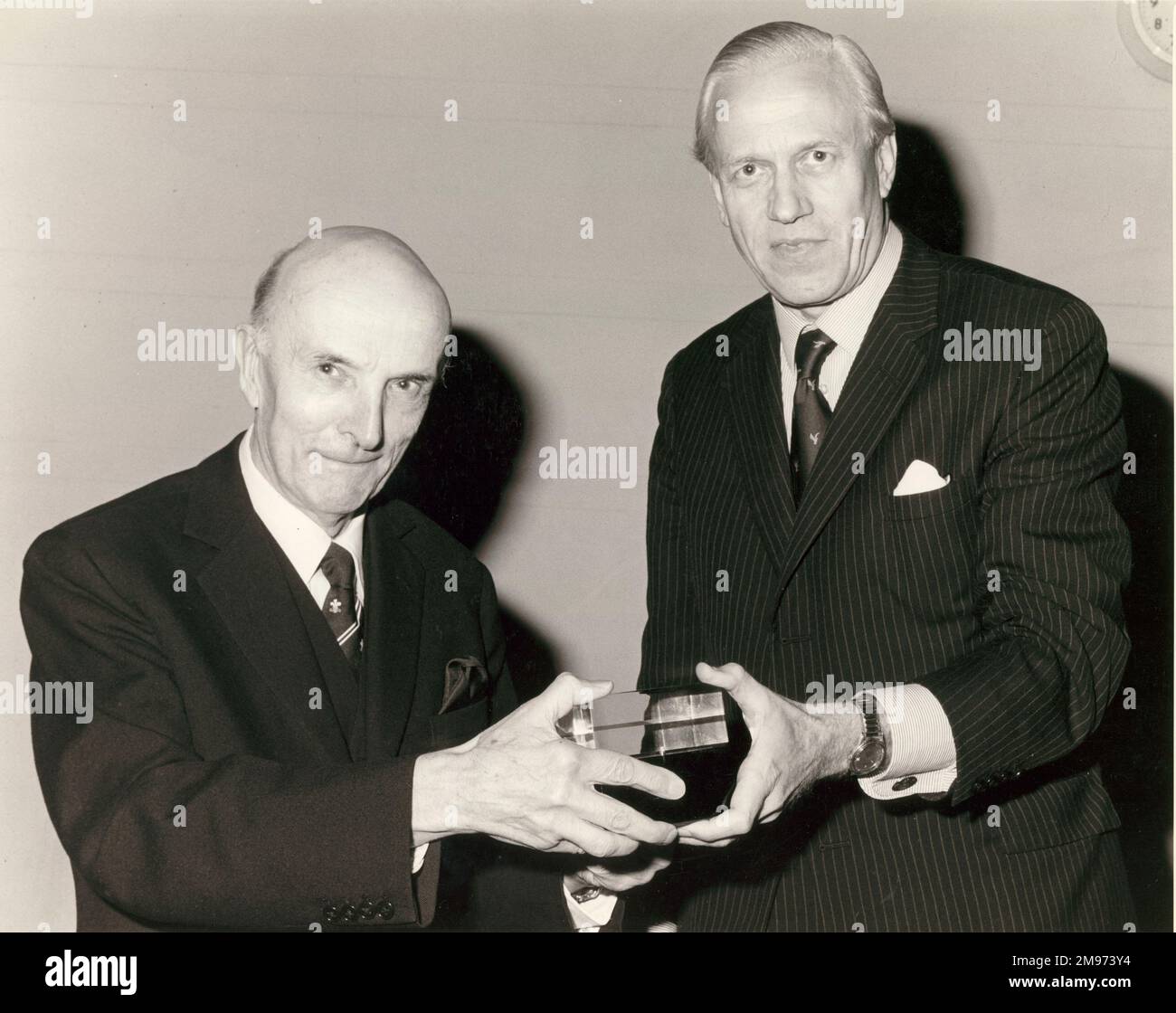 Sir George Edwards und Sir Freddie Page. Stockfoto
