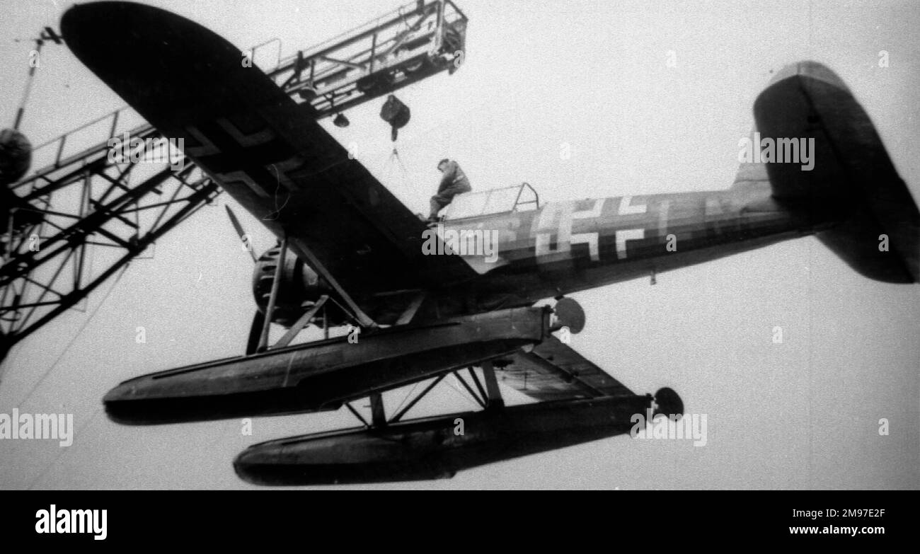 Arado Ar 196A ist das Äquivalent des supermarines Walrus, aber viel mächtiger Es hat sogar britische Bomber erfolgreich in den ersten Monaten des Krieges abgeschossen. Stockfoto