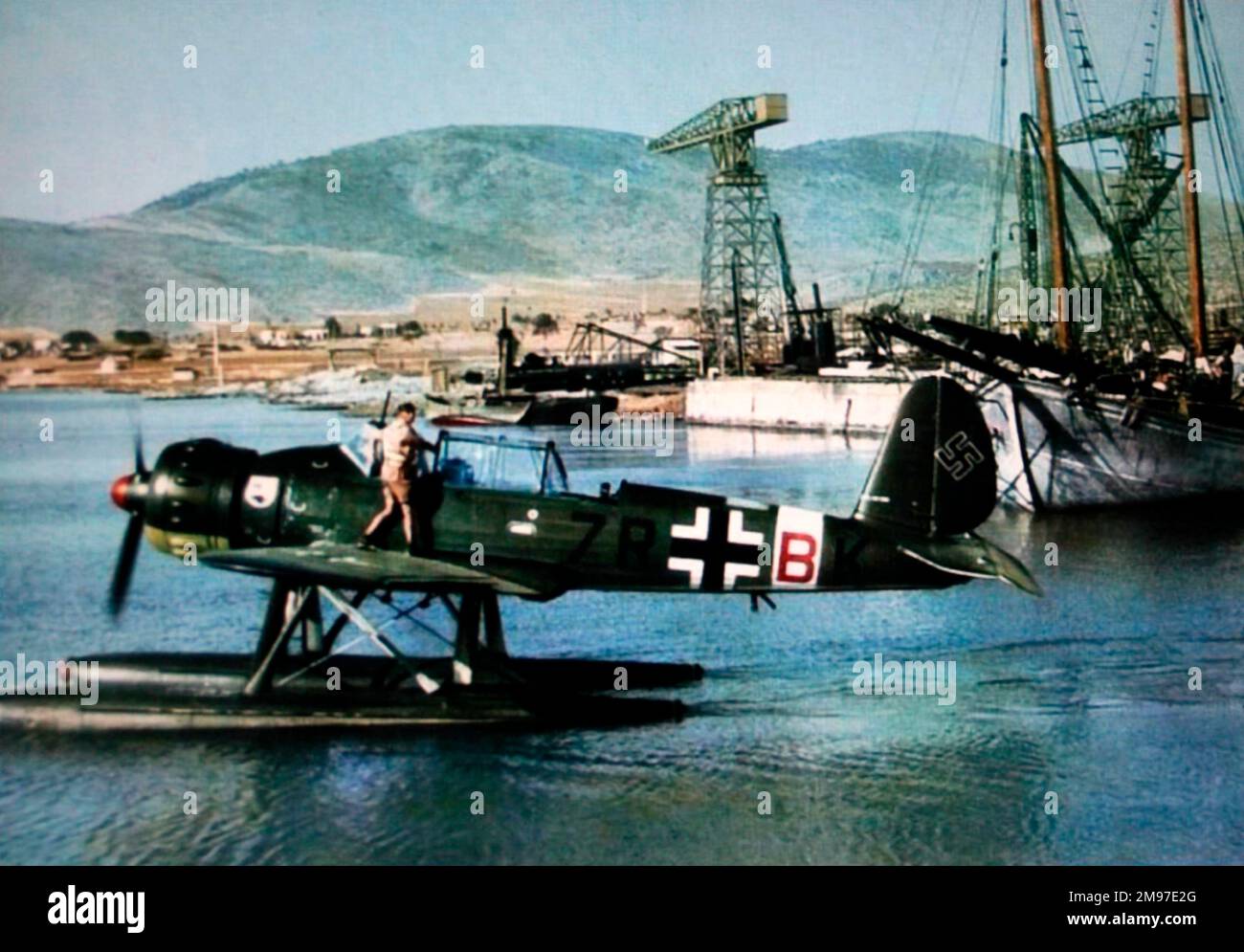 Arado Ar 196A, die hier von einer mediterranen Basis aus operiert, erwies sich als sehr effektiver Konvoi-Schatten. Stockfoto